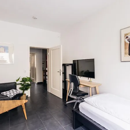 Centrally Located 2-Room Apartment Hannover Exterior photo