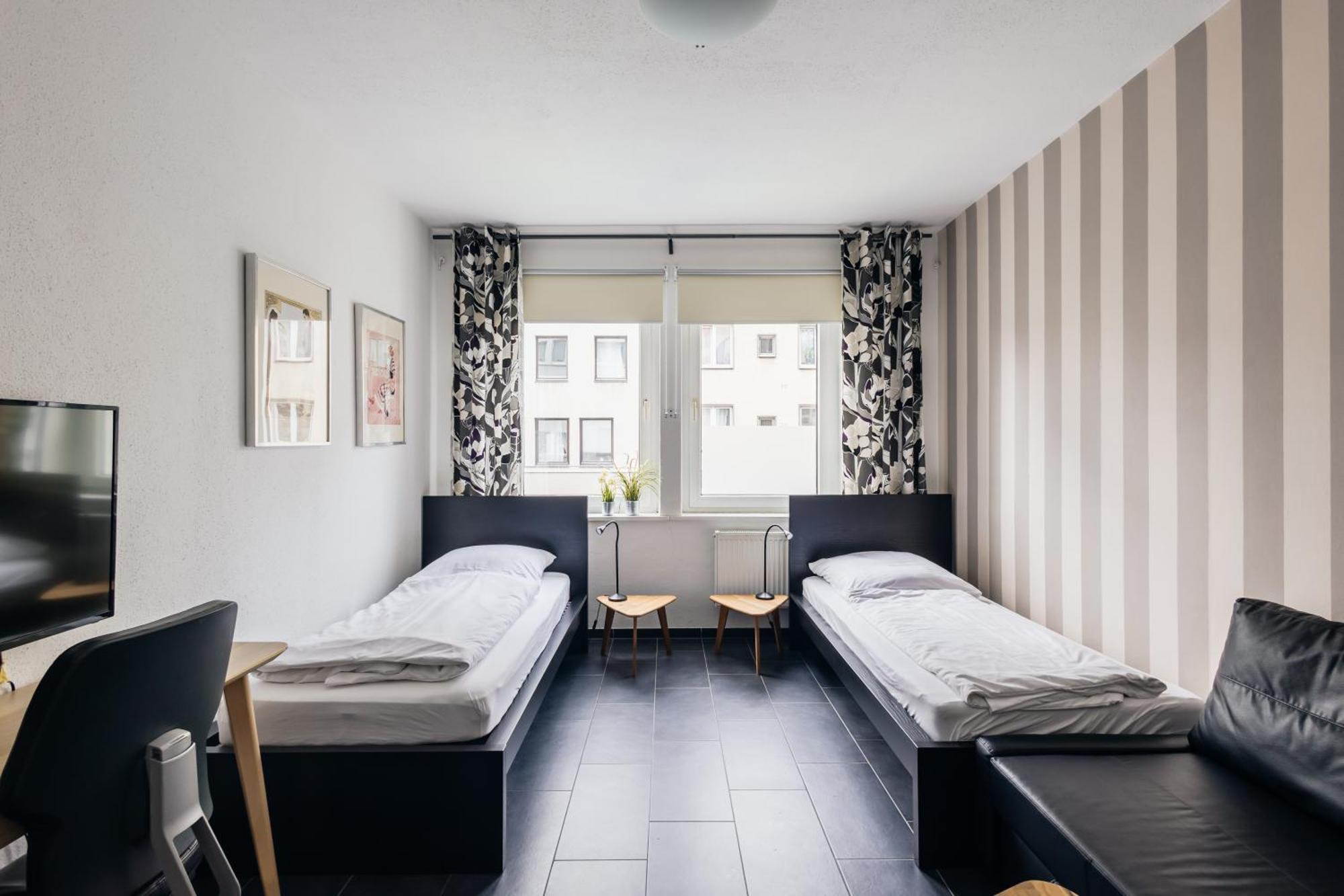 Centrally Located 2-room * Hannover