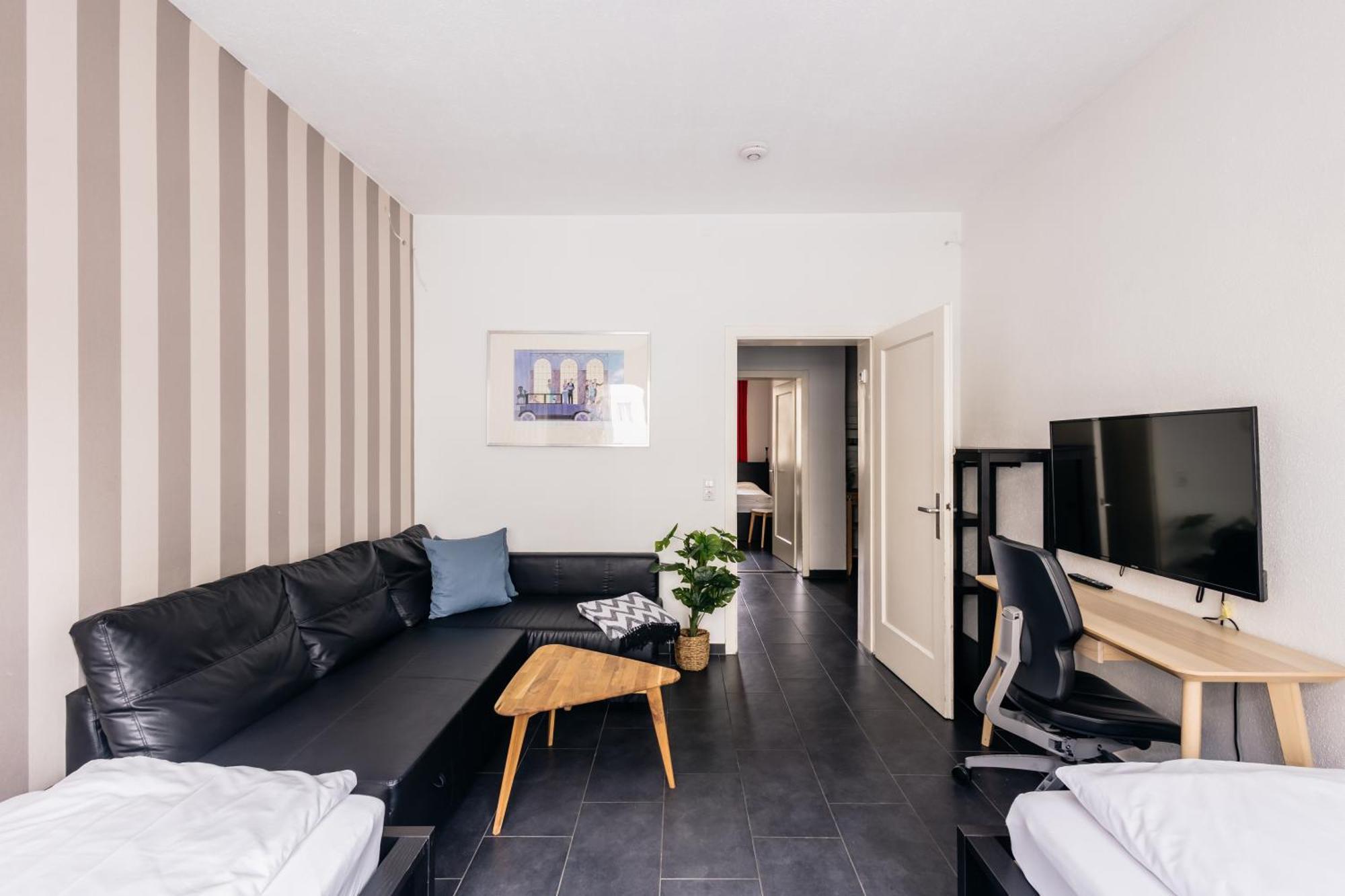 Centrally Located 2-room