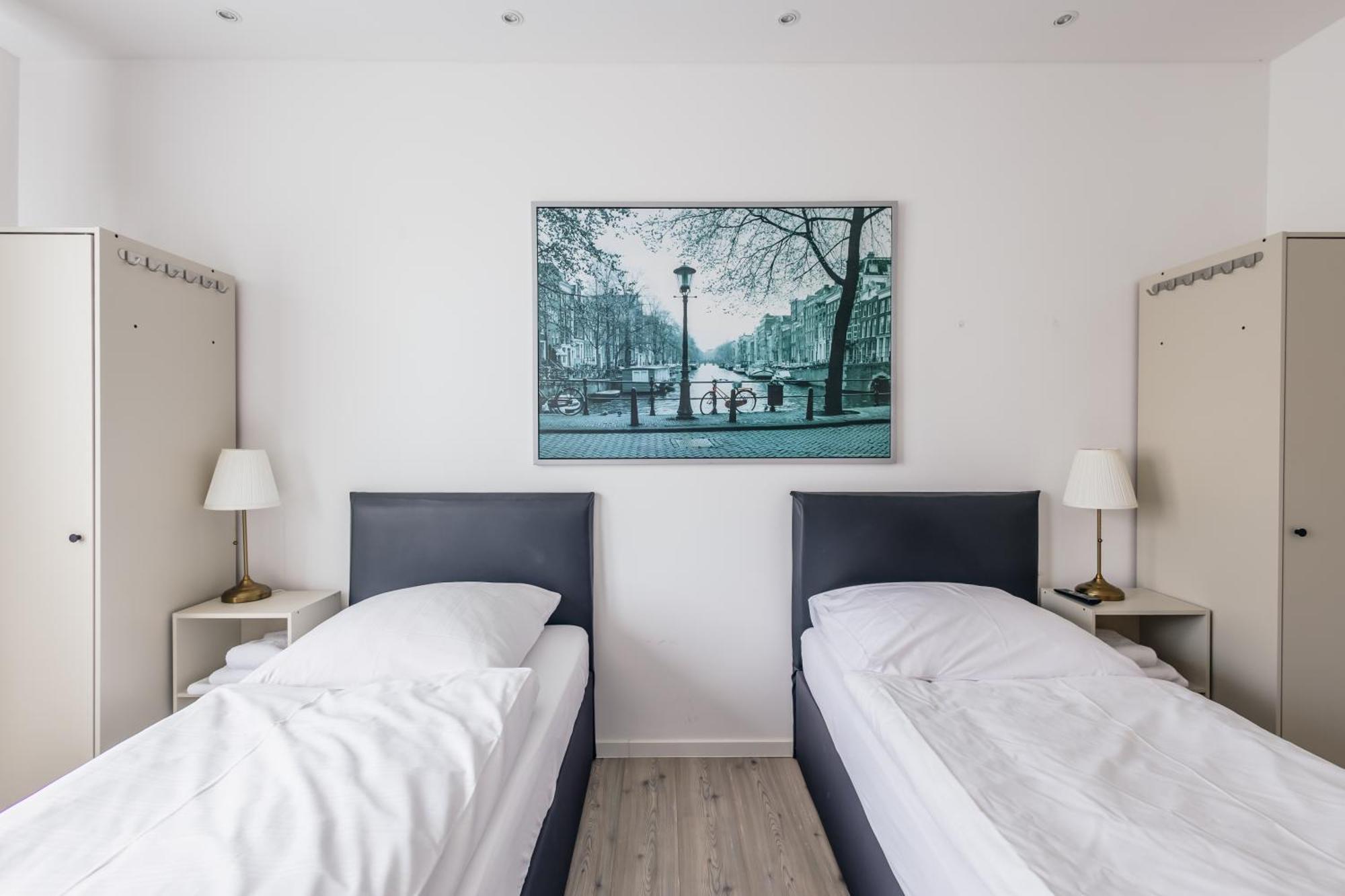 Centrally Located 2-room Hannover