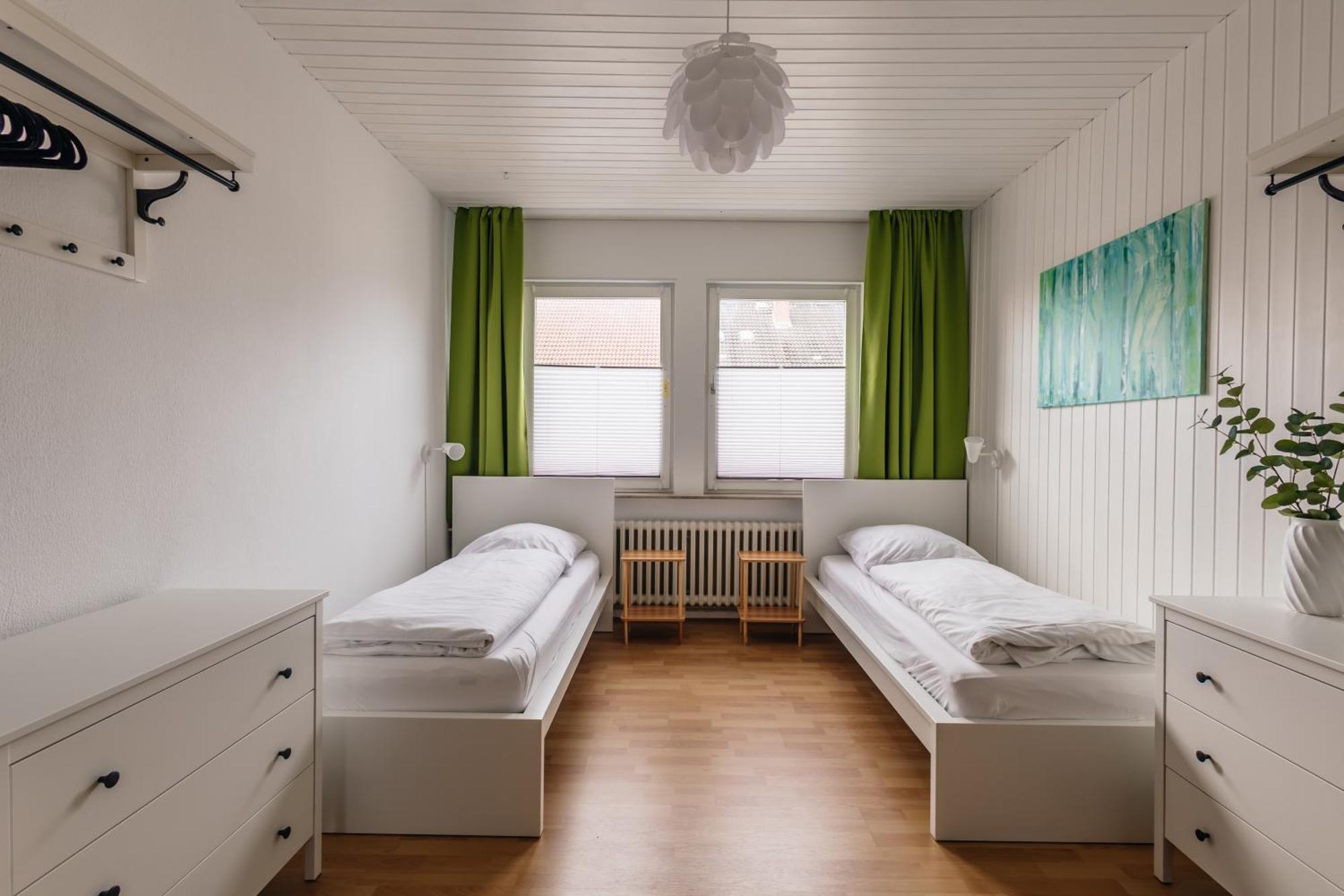 Centrally Located 2-room Hannover