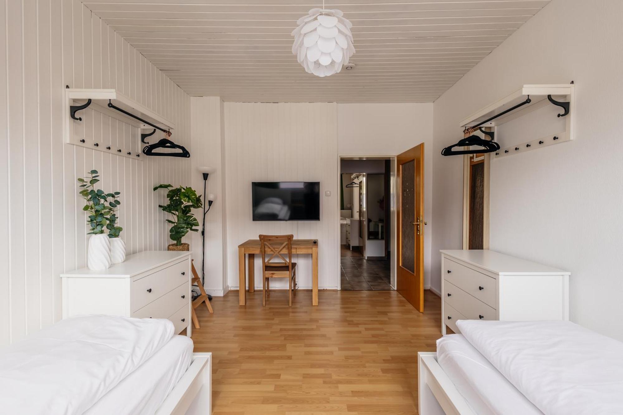 Apartment Centrally Located 2-room