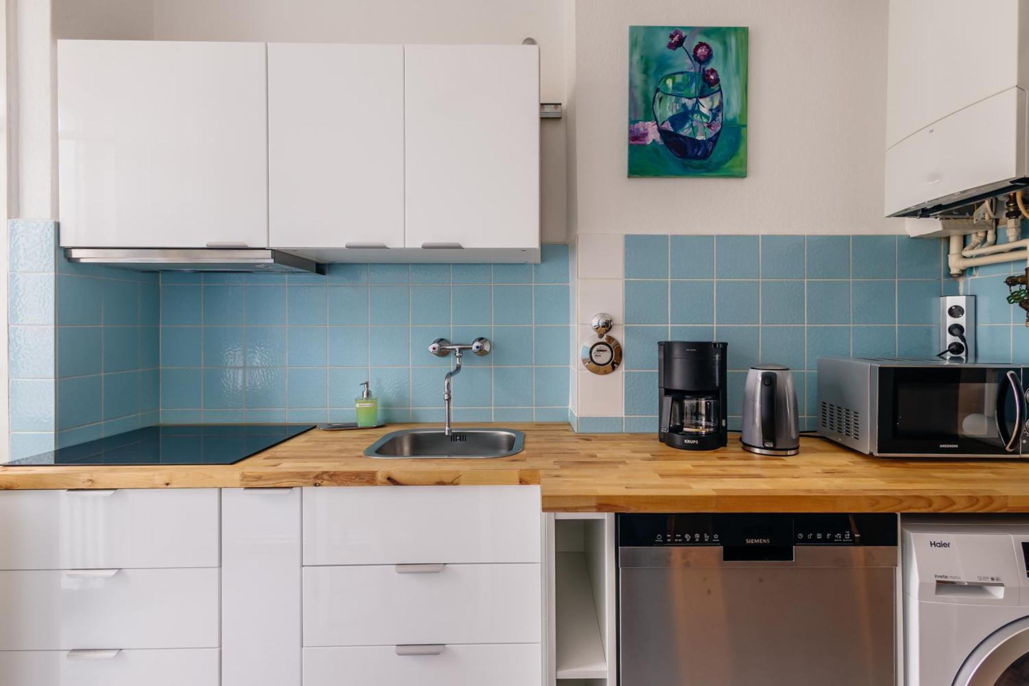 Centrally Located 2-room Hannover