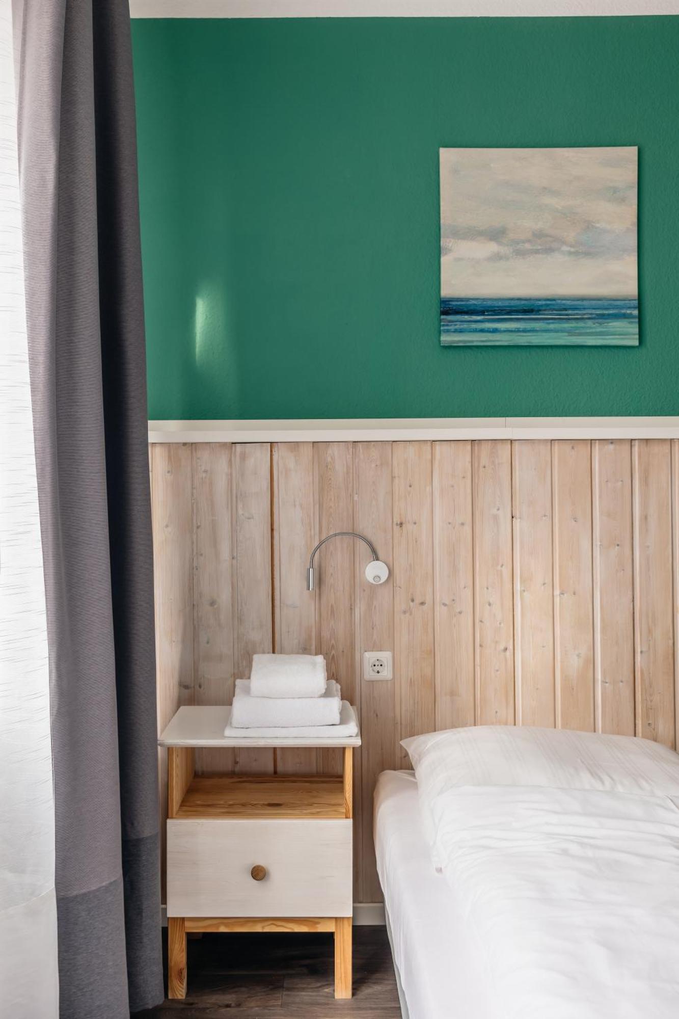 Centrally Located 2-room Apartment