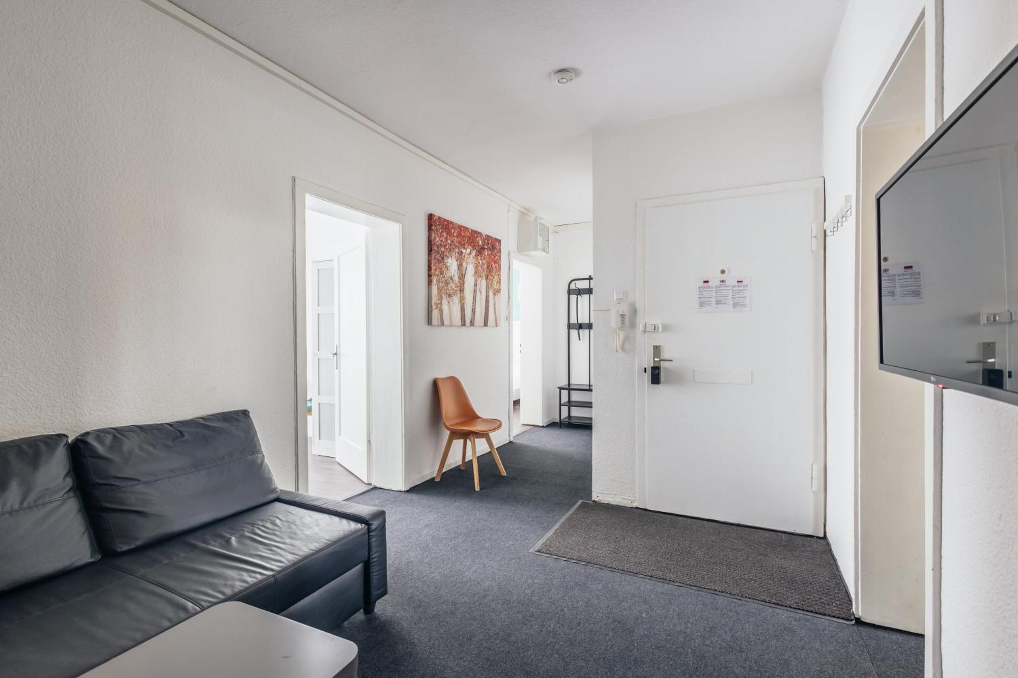 Apartment Centrally Located 2-room