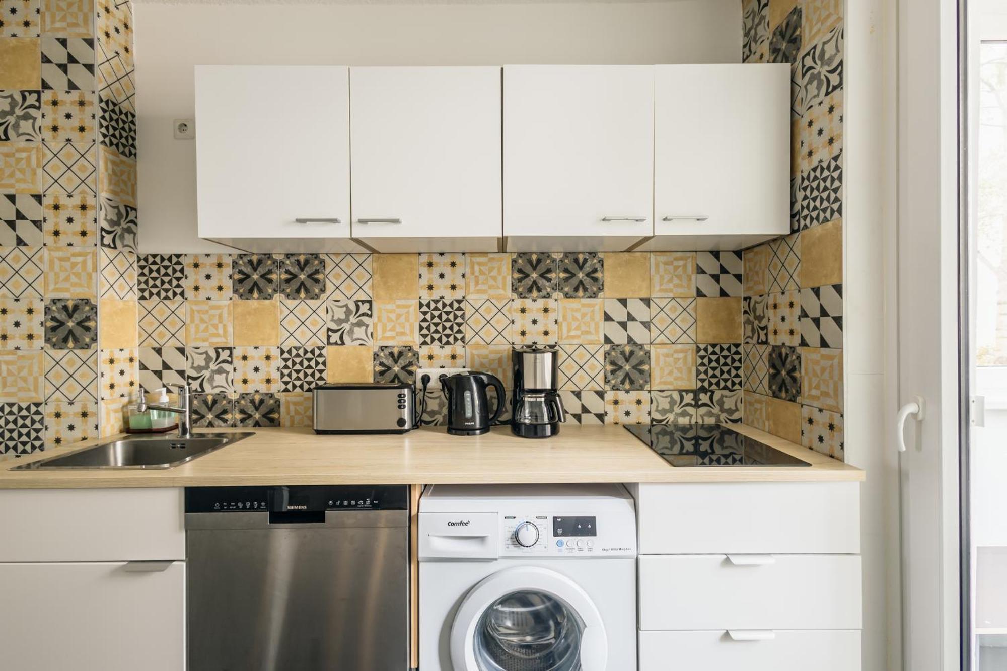 Apartment Centrally Located 2-room